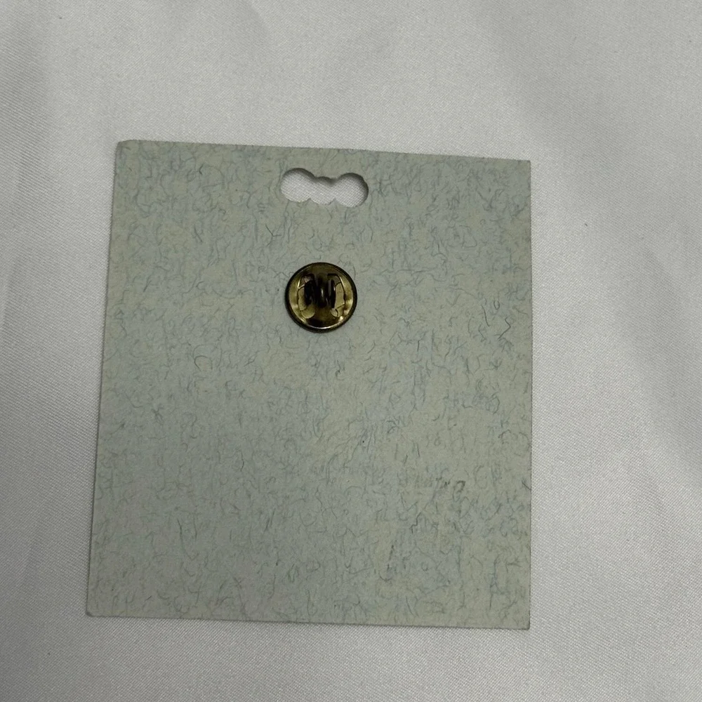 1997 Teacher Angel Heart Lapel Pin Bronze Tone Inspirational‎ Gift Pin